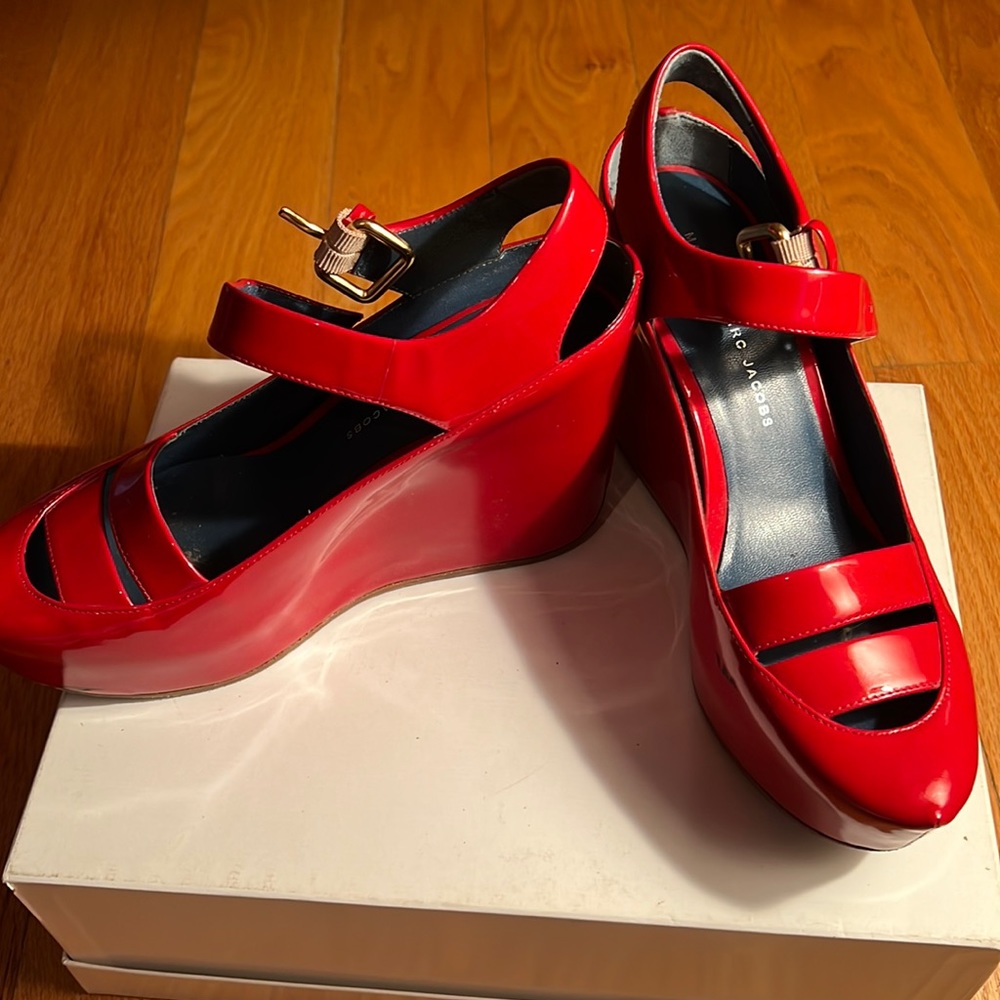 Red MARC BY MARC JACOBS SHOES SZ39 - Picture 1 of 8